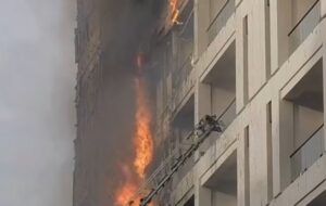 (ВИДЕО) Голем пожар во Тирана, најмалку пет лица се повредени