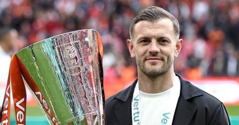 Џек Вилшер го освои првиот трофеј во тренерската кариера