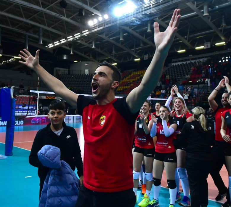 Јован Шапе, феномен во македонската одбојка