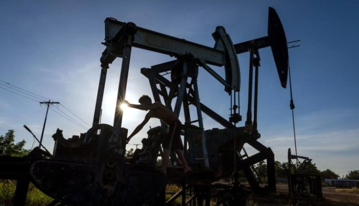 Цените на нафтата нагло пораснаа по обновените судири меѓу САД и Иран