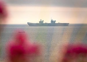 „Џералд Форд“ повторно во водите на Блискиот Исток, Трамп се заканува со нови напади