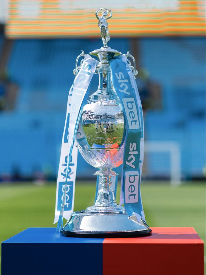 Ковентри со стил го прослави враќањето во Премиер лигата (Видео)