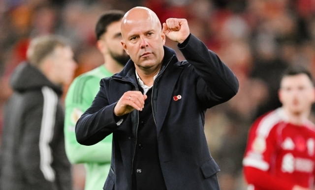 Главоболки за Слот: Ливерпул ќе биде ослабен во дербито со ПСЖ