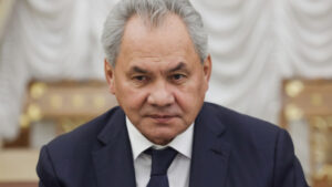 Шојгу: Новиот заем за Украина ќе биде товар за обичните Европејци