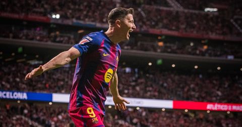 ВИДЕО: Атлетико поведе, па остана со играч помалку – Лева со чуден гол ја израдува Барса!