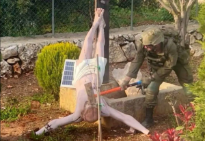 Архиепископот на Атина го осуди сквернавењето на статуа на Исус во Jужен Либан