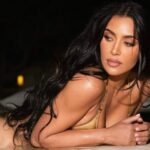 (Фото) Ким Кардашијан и Луис Хамилтон не се одвојуваат, јавно споделуваа нежности во Малибу