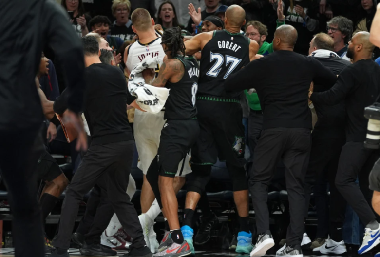 Денвер пак изгуби, Јокиќ направи хаос на паркетот