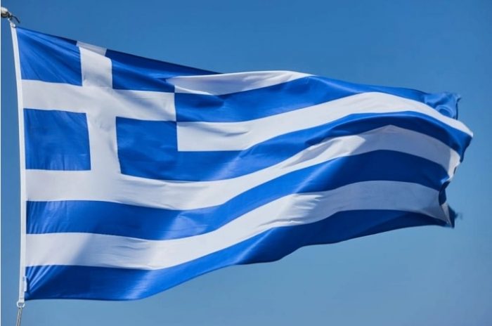 АНКЕТА ВО ГРЦИЈА: Шест од десет испитаници сметаат дека на Грција ѝ е потребна политичка промена