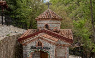 Видео: Во село Оровник денеска ќе пристигнат моштите на Светата великомаченичка Недела