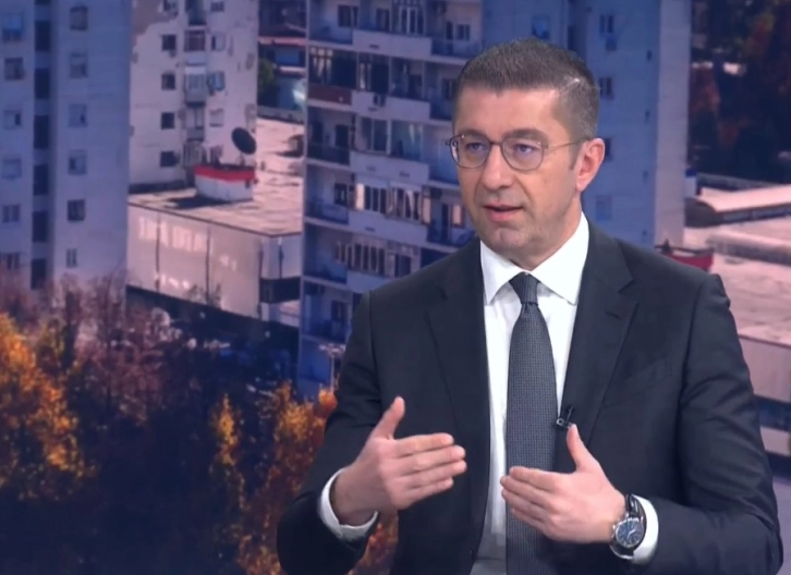 Не ги прифаќам нападите дека законот за високо образование има престроги критериуми – вели Мицкоски