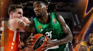 Панатинаикос до „брејк“ во Валенсија