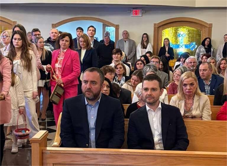 Панче Тошковски и Тимчо Муцунски на воскресна литургија во САД