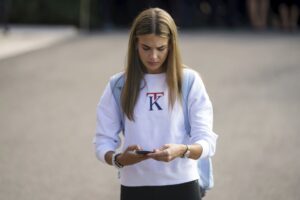 Најстарата внука на Доналд Трамп, Каи, привлече внимание на Мајами Опен