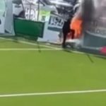 Бивш репрезентативец на Италија гаснеше пожар за време на натпревар (Видео)