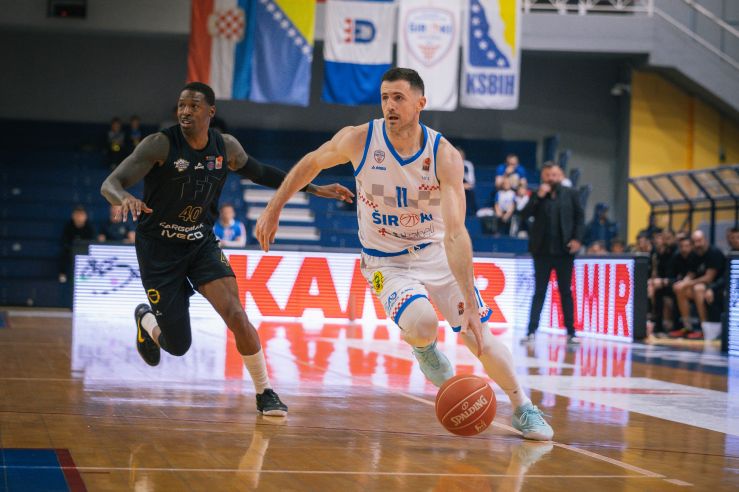 ТФТ потклекна во второто полувреме, Широки го зададе првиот удар