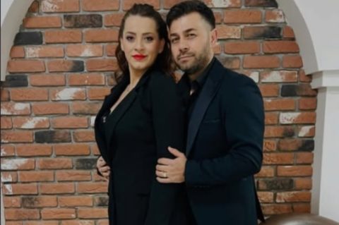 „Заедно до крај“: Блесна свршенички прстен на раката на Анета Љумаковска?!