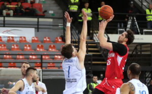 МКФ одлучи: Цело последно коло во ист термин