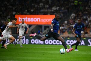 ЕКИПА 1Х2: Сингл и тикет на денот