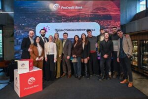 ПОВЕЌЕ ВРЕМЕ ЗА ЖИВОТ, ПОМАЛКУ ВРЕМЕ ЗА БАНКА – ПРОКРЕДИТ БАНКА ЈА ПРЕТСТАВИ НОВАТА МОБИЛНА АПЛИКАЦИЈА ВО РАМКИ НА КАМПАЊАТА „ТАМУ КАЈ ШТО СИ“