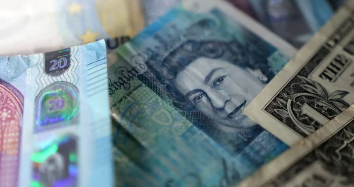 Истражување: Секој трет Британец штеди на основни потреби