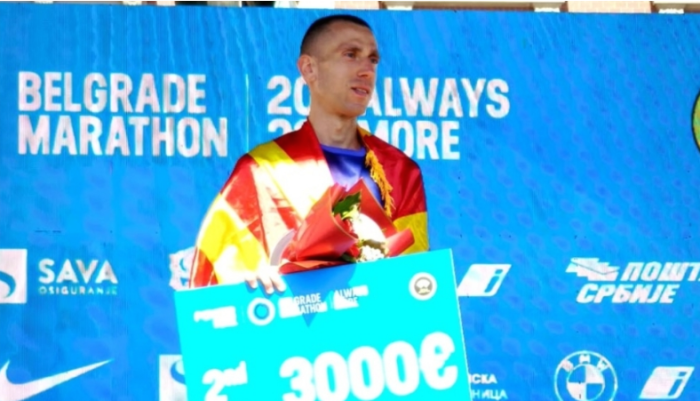 Дарио Ивановски второ место на маратонот во Белград