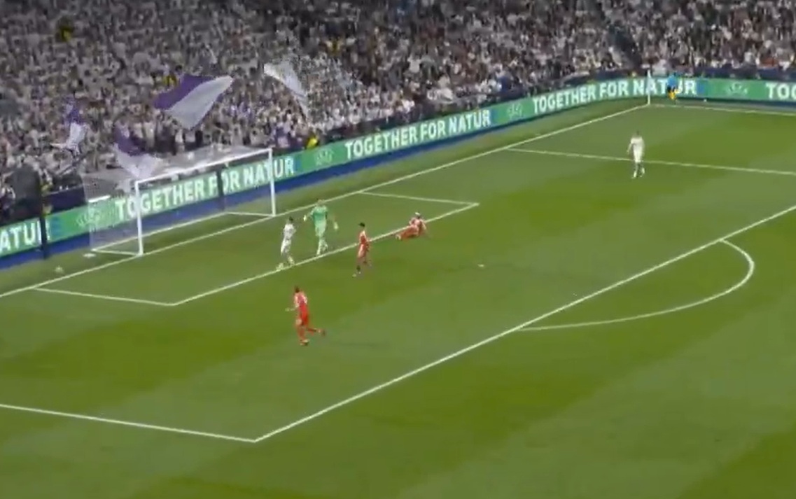 Голема грешка на Питарх: Гнабри не искористи одлична шанса (ВИДЕО)