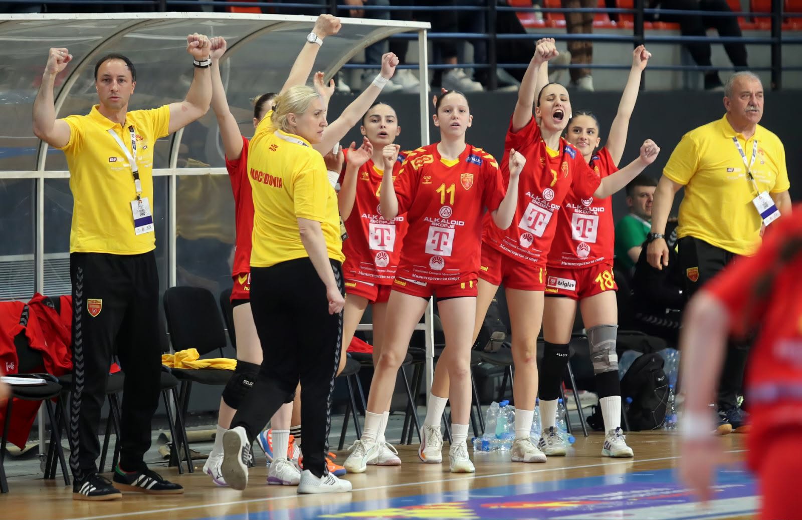 Кадетките храбро се бореа – на крајот се сребрени на СП!