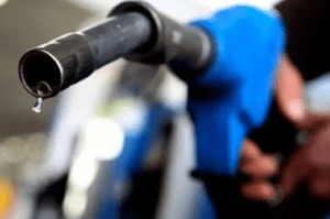 Дизелот повторно поскапува, од полноќ 98 денари за литар