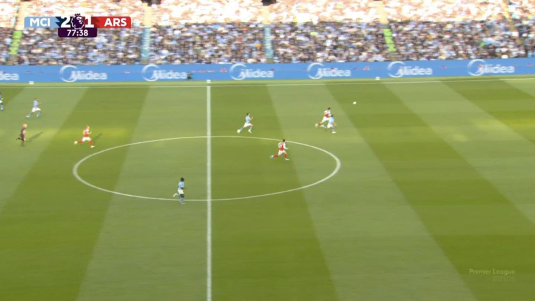 Канаваро ли е Бернардо Силва ли е?