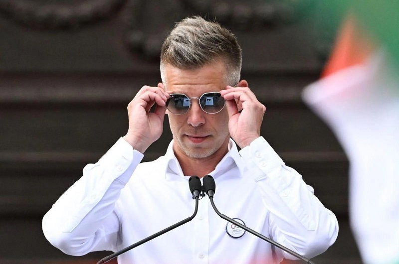 Кој е Петер Маѓар, новиот премиер на Унгарија?