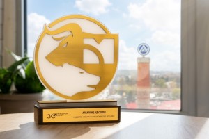 „Алкалоид“ одликуван со плакета за најдолго котирано акционерско друштво на Македонската берза