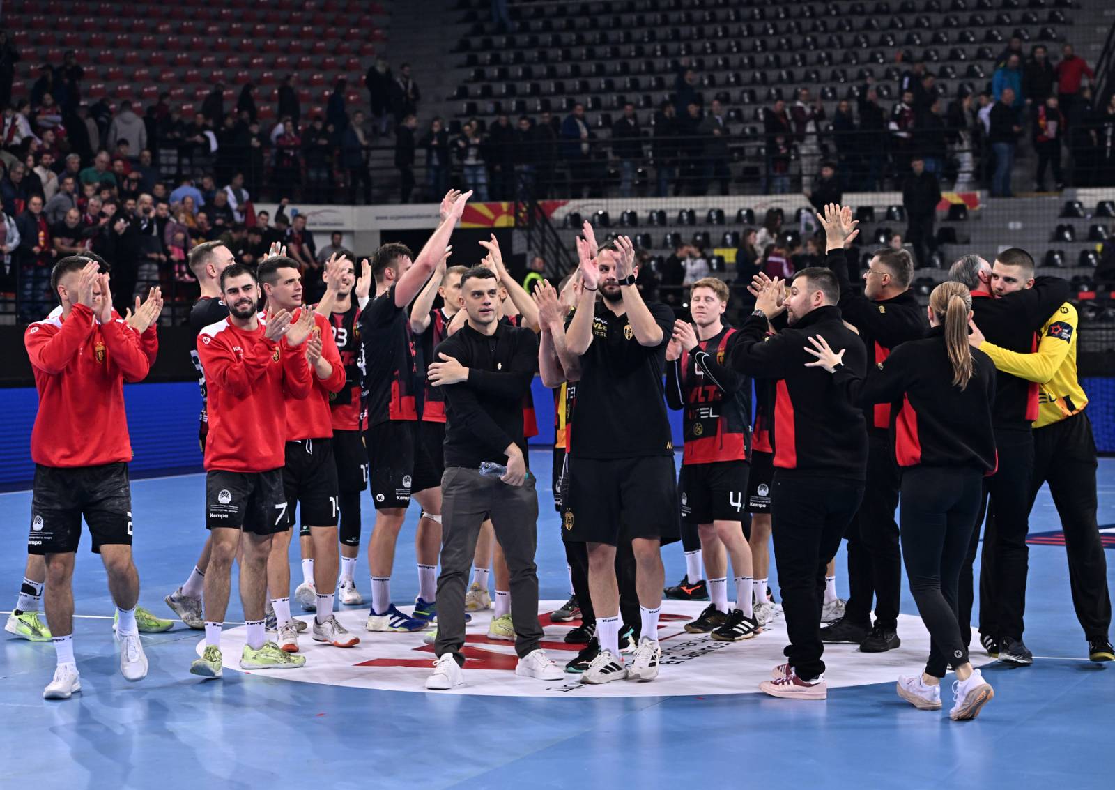 Вардар заработи од Лига Европа колку што е месечната плата на Андреас Волф