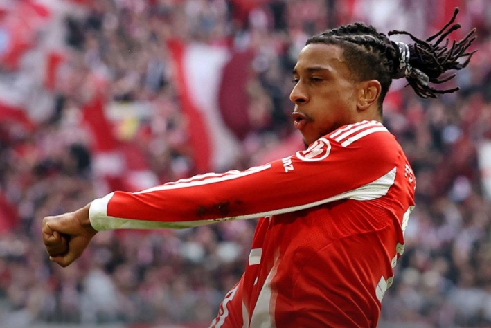 Румениге објасни зошто Олисе нема цена и никој не може да го купи!