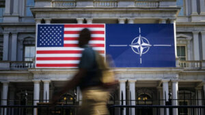 Трамп се закани дека ќе ги повлече САД од НАТО