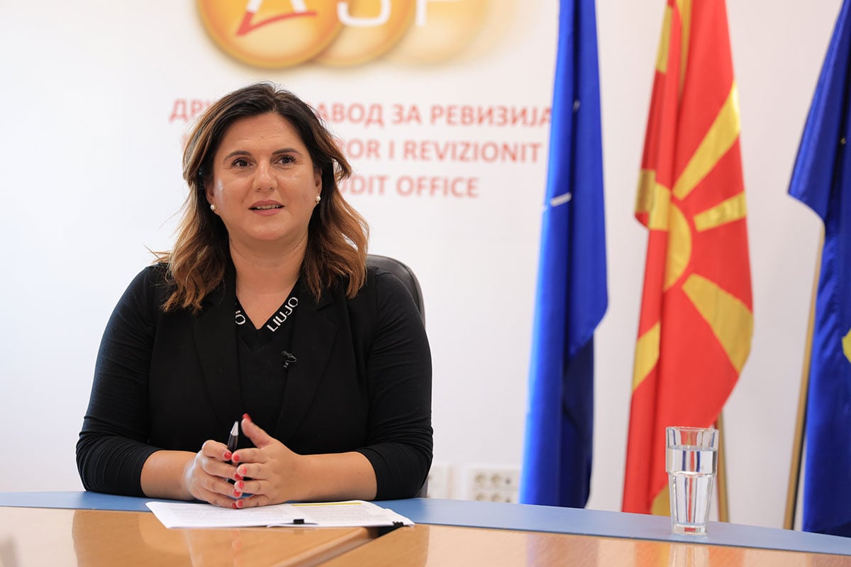„Ај честито, злато си“: Во судница се читаа пораките меѓу Димитровска и ревизорот кој полагаше во нејзино име