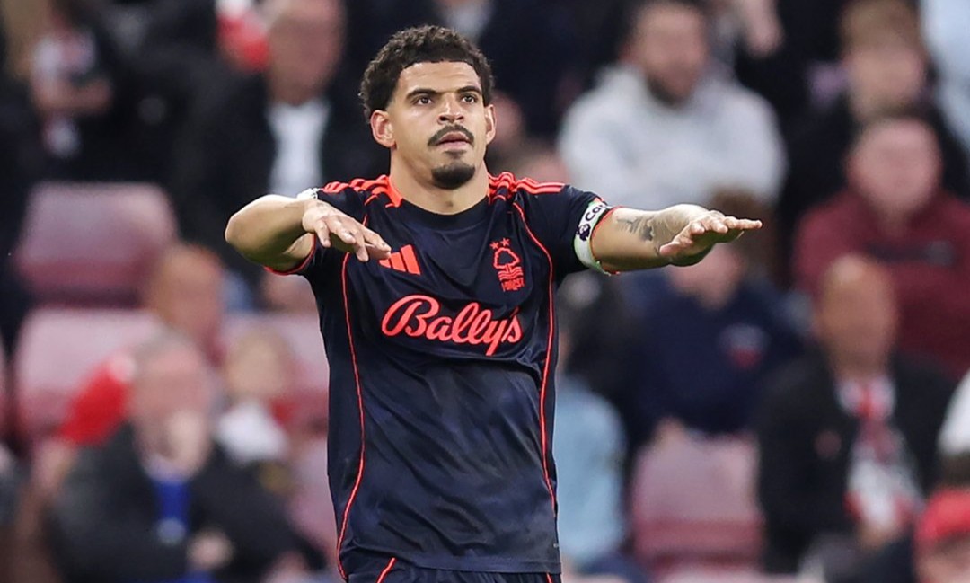 Нотингем за полувреме го изгасна светлото на „Стадионот на светлината“ (ВИДЕО)