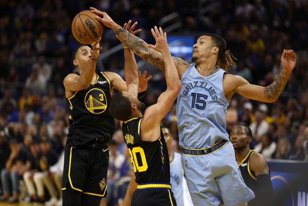 Уапсен кошаркар на Мемфис поради трговија со недозволени супстанции