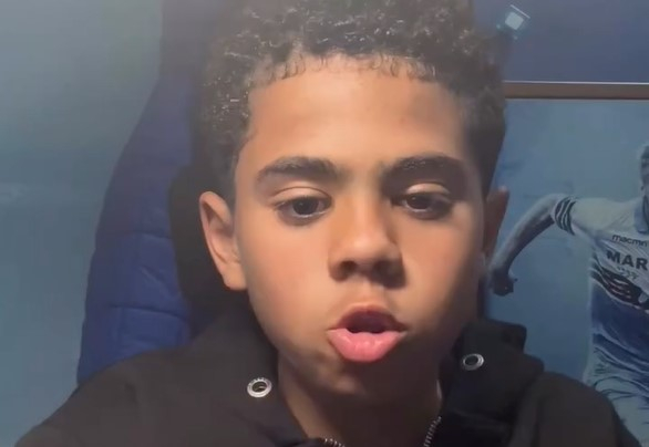 Парола против Лотито на македонски