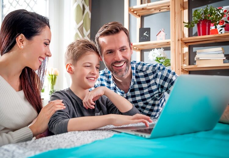 „Зошто моето дете…?“ Прашање што родителите секој ден го пребаруваат на интернет