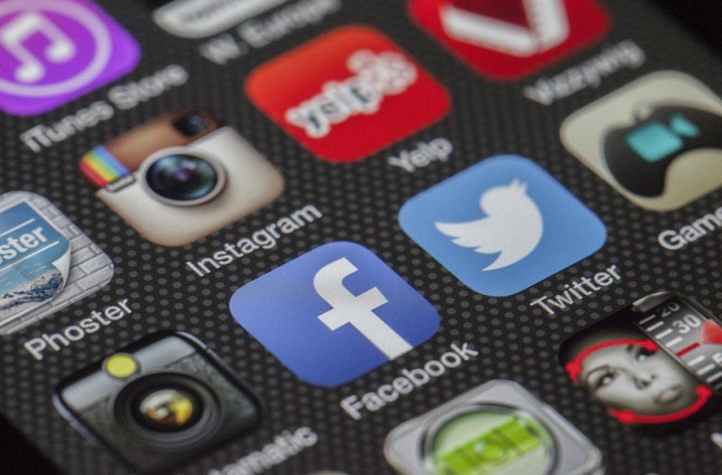 Турција им забрани на децата под 15 години пристап до социјалните мрежи