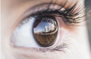 Која храна ги одржува очите здрави и го подобрува видот?