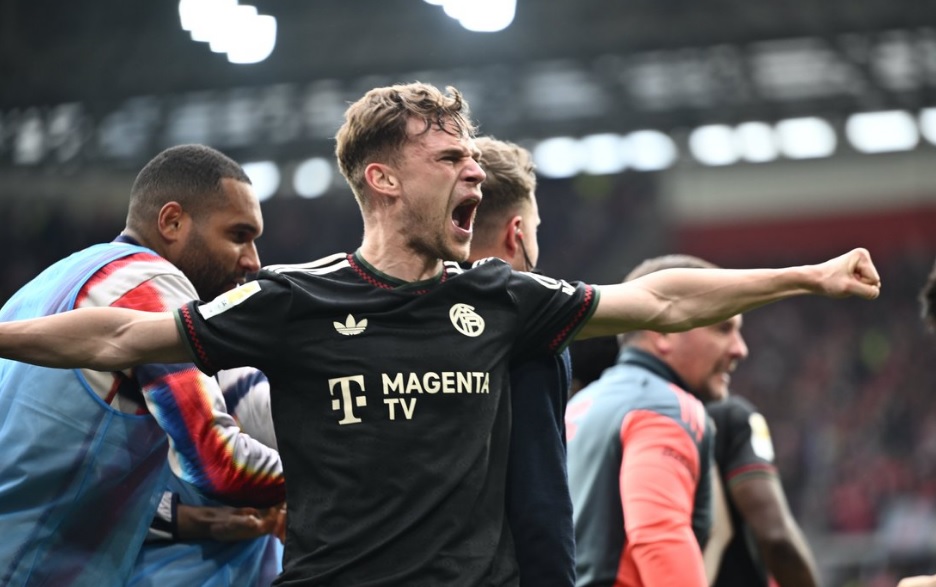 Баерн со спектакуларен пресврт стигна до триумф против Фрајбург (ВИДЕО)