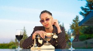 (ФОТО) Викторија Ефтимова со нов сингл „Идеали“: Сама напишала преку 200 песни и режираше спот!