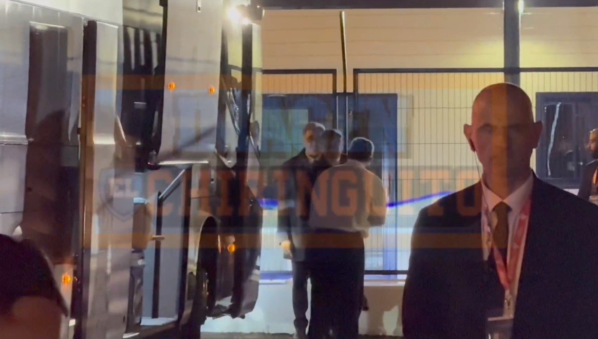 Навивачите на Реал се бесни, „удрија“ по фудбалерите по ремито со Бетис (ВИДЕО)