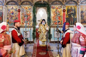 Црквата во Дебар преполна за Цветници