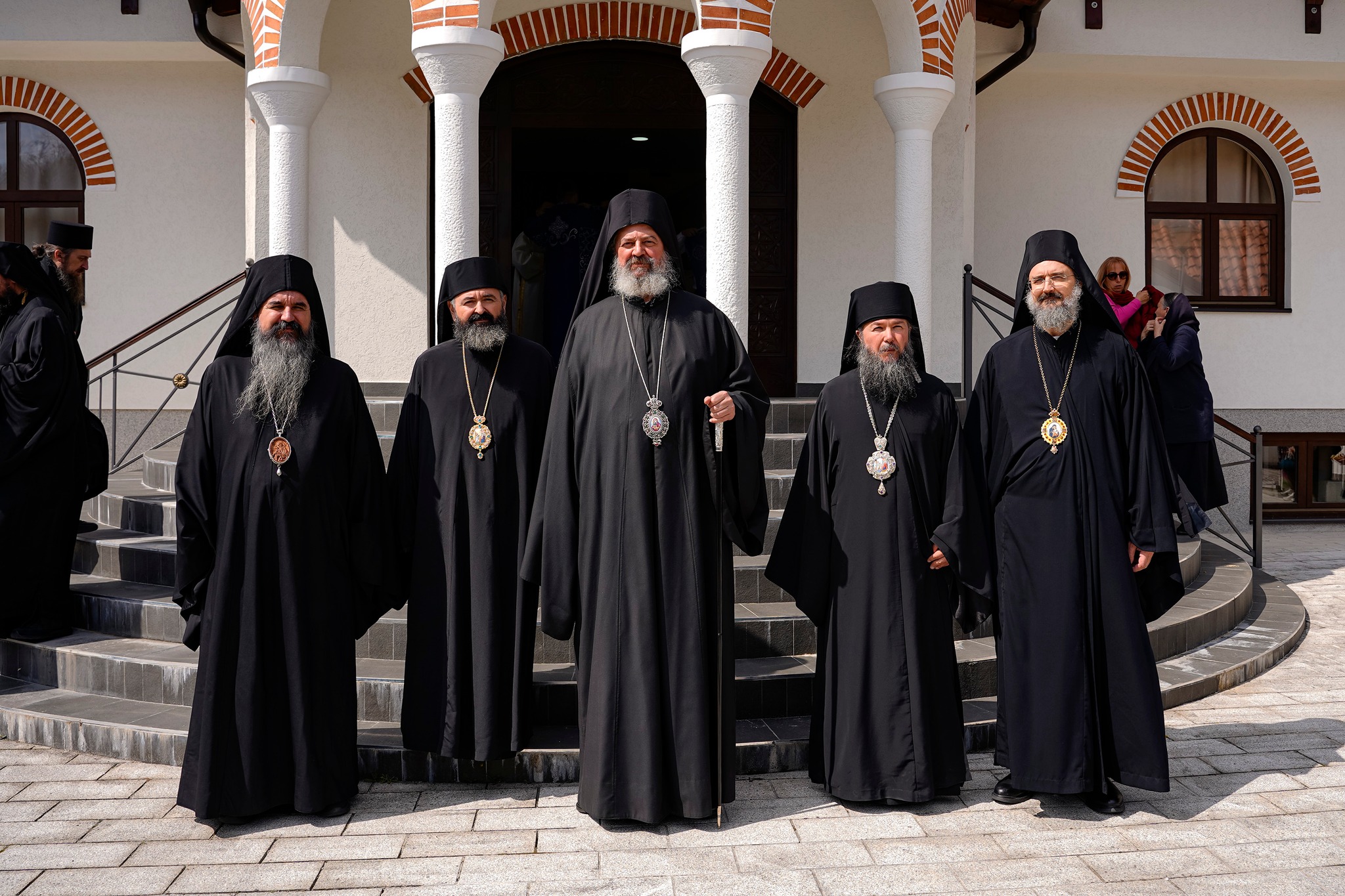 Григориј служеше во Ваљево за Благовец