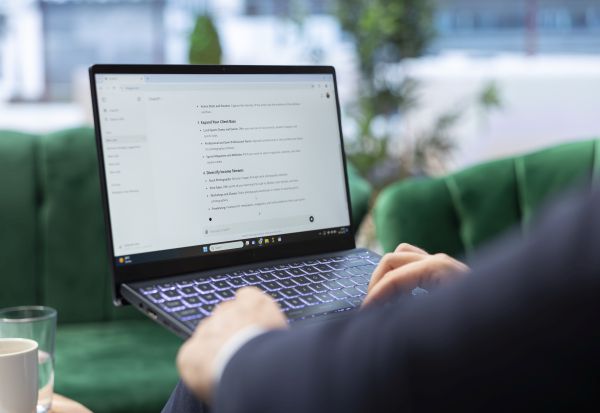 Не прашувајте го „Чет-ГПТ“ за лек – половина од одговорите за здравје што ги дава се погрешни