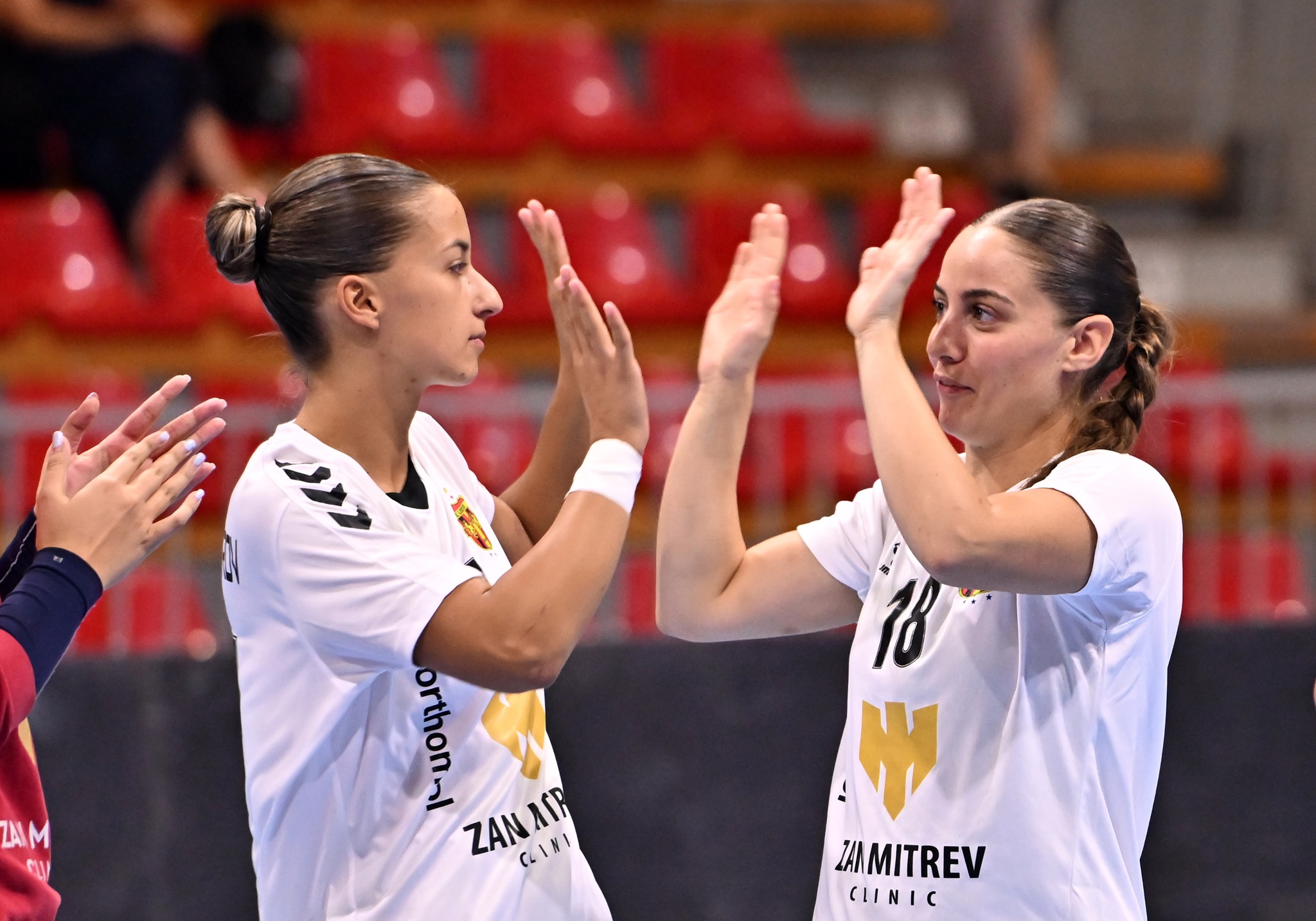 Фаворитите се избегнаа – еве кој против кого на женскиот Ф4 во Купот