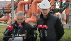 ВИДЕО: Орбан отиде на границата со Србија, поради „експлозивот на гасоводот“